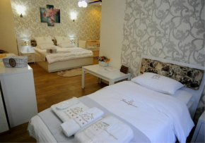  Hotel Sanapiro Tbilisi  Тбилиси